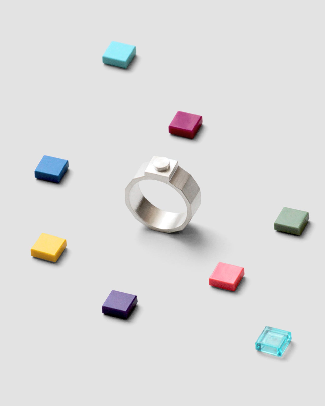 MB FACETED BAND RING